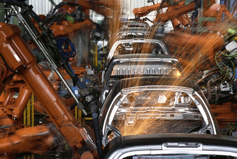 Robots-In-a-Car-Factory-182218450_1251x840.jpeg